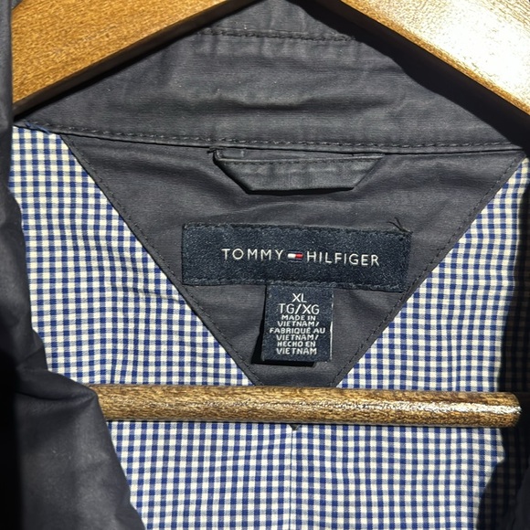 Men’s Jacket - Picture 2 of 9